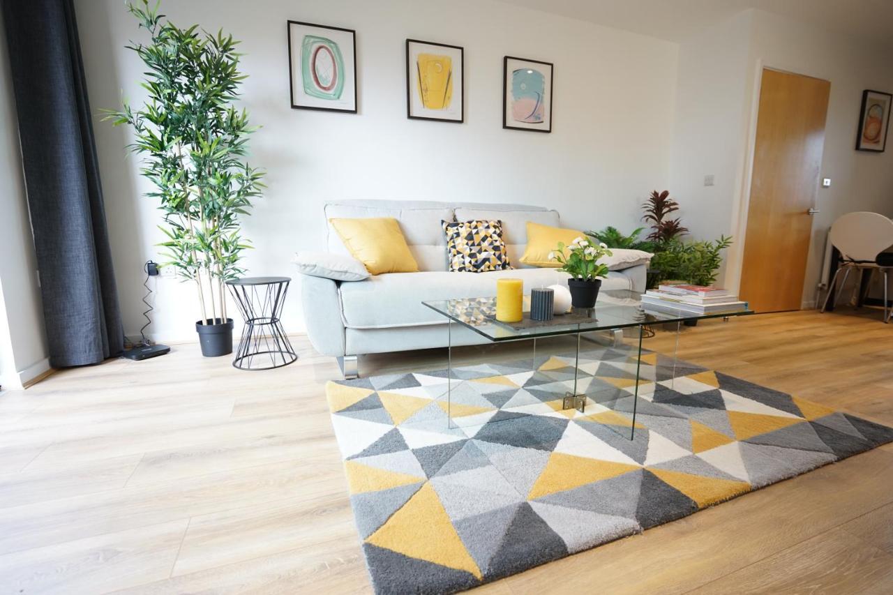 Perfectly Located Stunning Apartment London Exterior foto