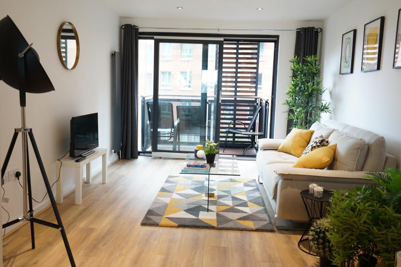 Perfectly Located Stunning Apartment London Exterior foto
